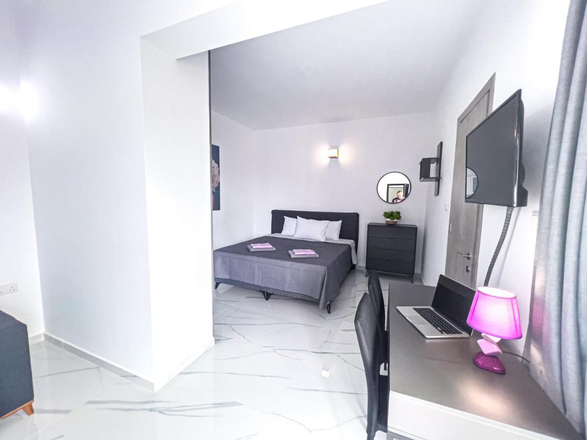Giorgis Luxury Apartments Ayia Napa Exterior foto